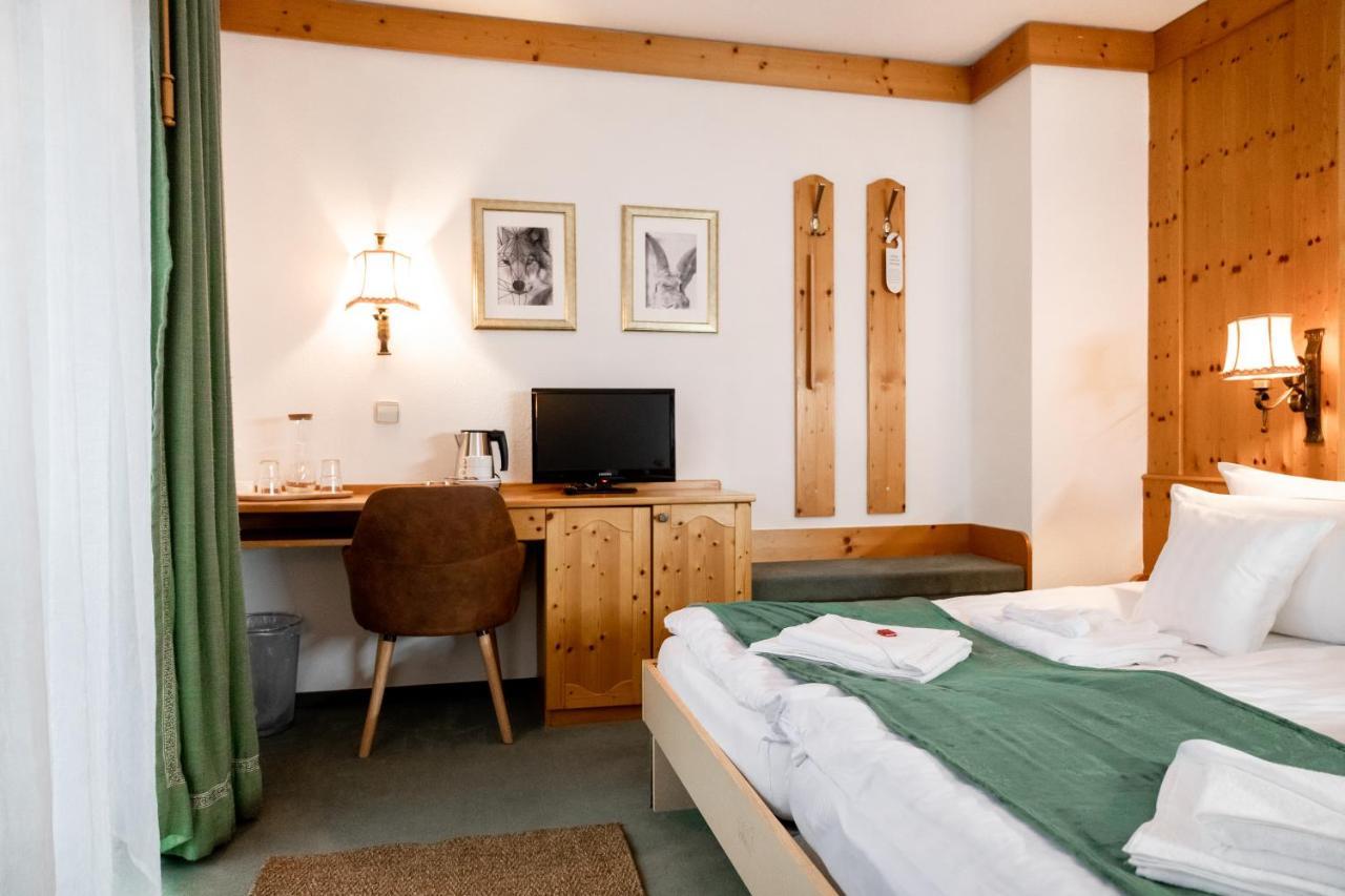 Hotel Zum See, Titisee Exteriör bild